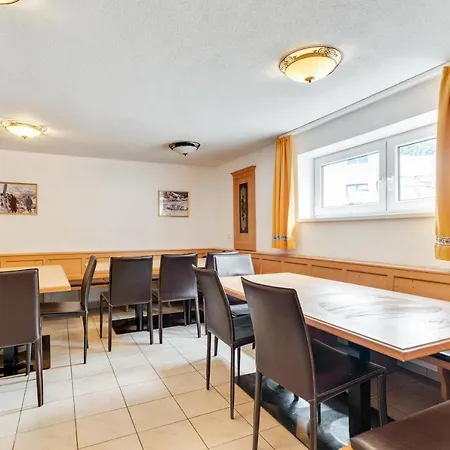 Chalet Martin